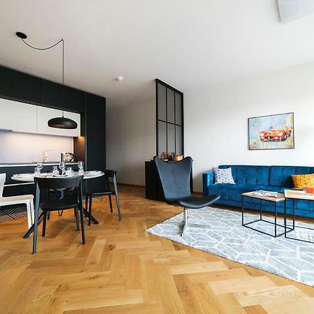 Modern Luxury Apartment In City Centre Tallinn Ngoại thất bức ảnh
