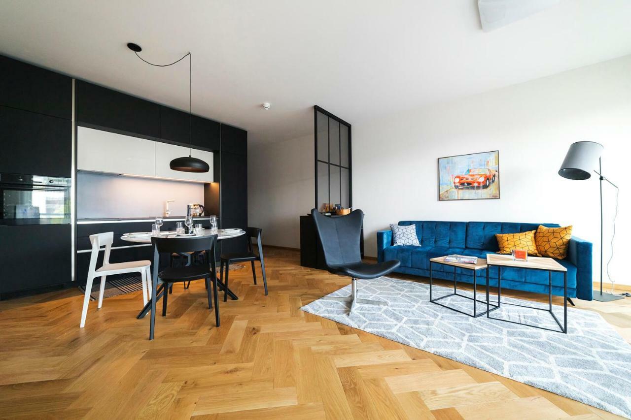 Modern Luxury Apartment In City Centre Tallinn Ngoại thất bức ảnh